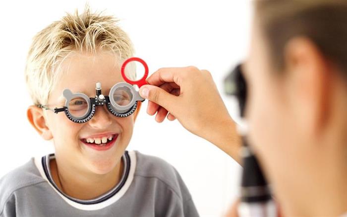 5 simptome care indica probleme de vedere la copii